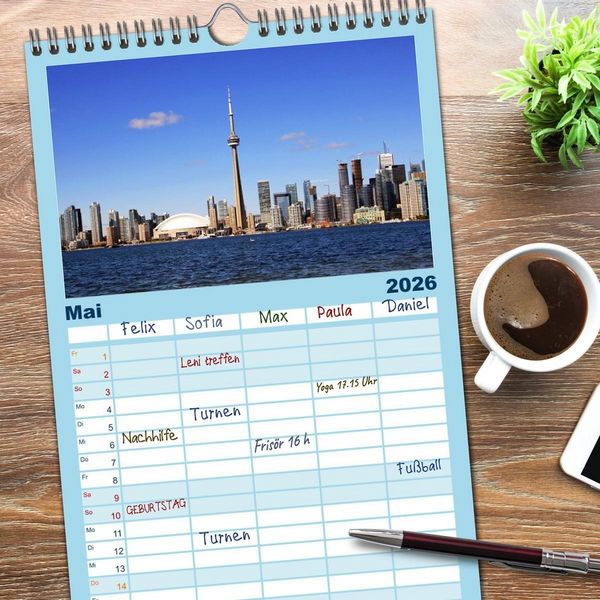 Produktbild: Familienplaner 2026 - Provinzhauptstadt Toronto mit 5 Spalten (Wandkalender, 21 x 45 cm) CALVENDO