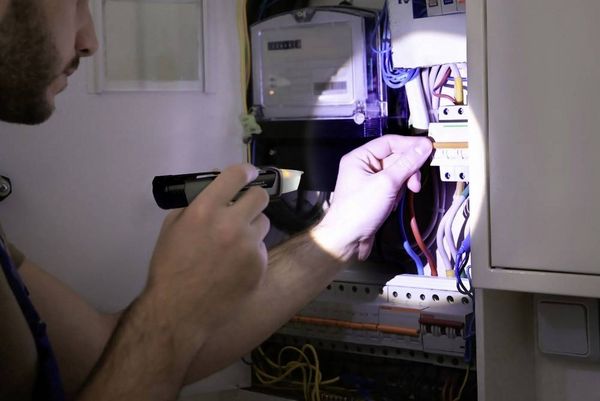 Produktbild: VOLTCRAFT MS-500 Ber&uuml;hrungsloser Spannungspr&uuml;fer CAT IV 1000V LED, Akustik