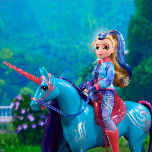 Produktbild: UCA Fashion Doll Isabel Refresh