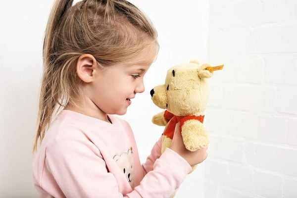 Produktbild: Steiff 024528 - Soft Cuddly Friends Disney Originals Winnie Puuh, 29 cm