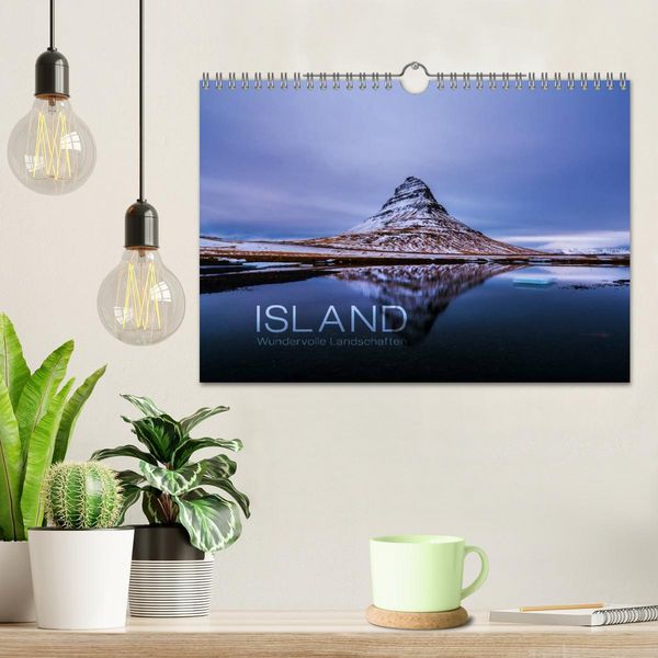 Produktbild: Island - Wundervolle Landschaften (Wandkalender 2026 DIN A4 quer), CALVENDO Monatskalender