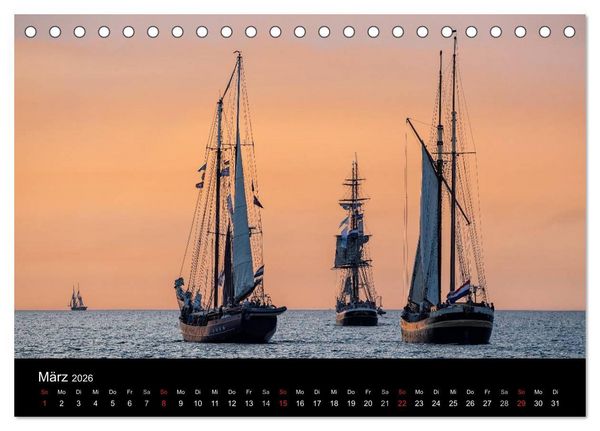 Produktbild: Windjammer auf der Ostsee im Abendlicht (Tischkalender 2026 DIN A5 quer), CALVENDO Monatskalender