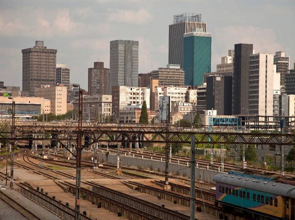 Produktbild: CALVENDO Puzzle Johannesburg | 2000 Teile Lege-Gr&ouml;&szlig;e 90x67cm Foto-Puzzle f&uuml;r gl&uuml;ckliche Stunden