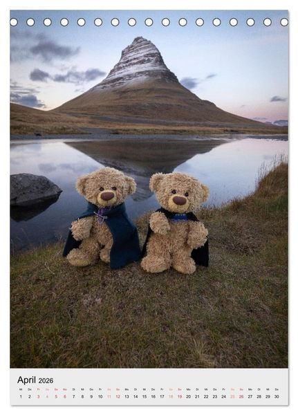 Produktbild: Travelling Teddy in Island (Tischkalender 2026 DIN A5 hoch), CALVENDO Monatskalender