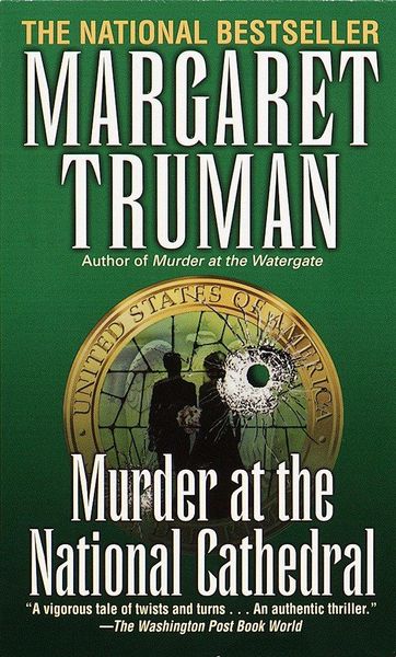 Produktbild: Murder at the National Cathedral