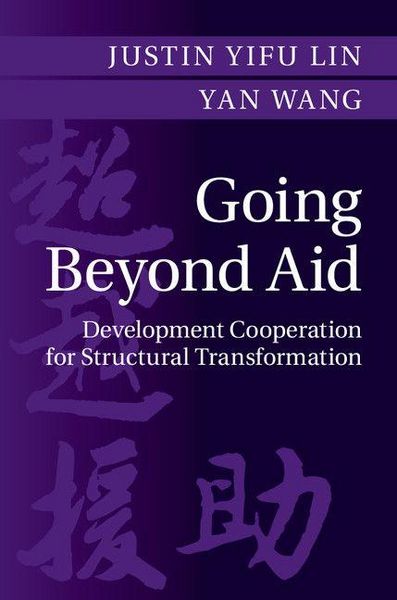Produktbild: Going Beyond Aid