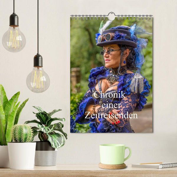 Produktbild: Chronik einer Zeitreisenden (Wandkalender 2026 DIN A4 hoch), CALVENDO Monatskalender