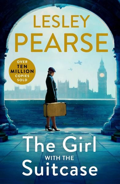 Produktbild: The Girl with the Suitcase