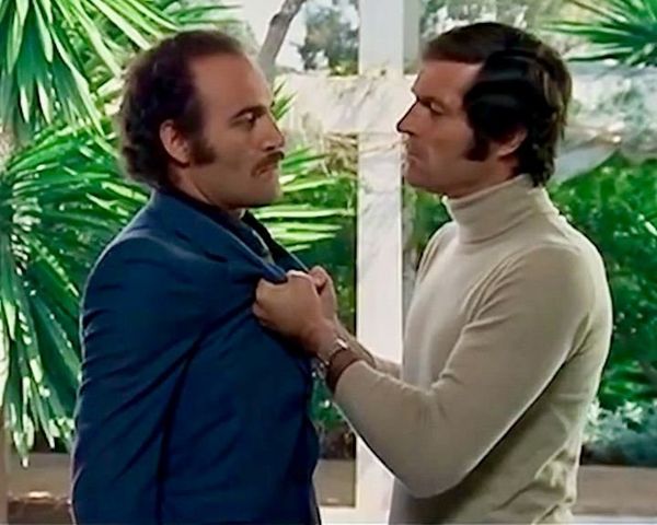 Produktbild: Ein Profi-Ding (Hold up, Instantanea di una rapina) / Spannungsgeladener Kriminalfilm mit Starbesetzung (Pidax Film-Klassiker)