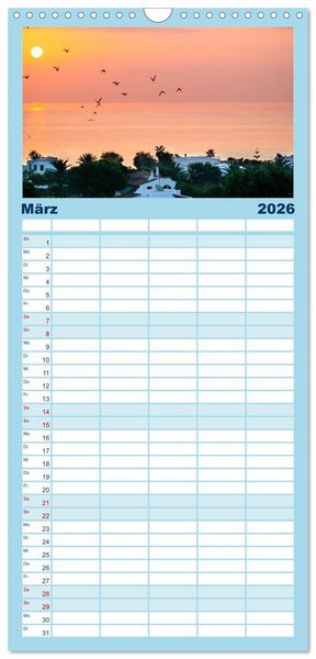 Produktbild: Familienplaner 2026 - Menorca - die kleine Schwester von Mallorca mit 5 Spalten (Wandkalender, 21 x 45 cm) CALVENDO
