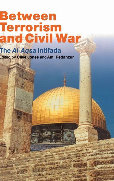 Produktbild: Between Terrorism and Civil War