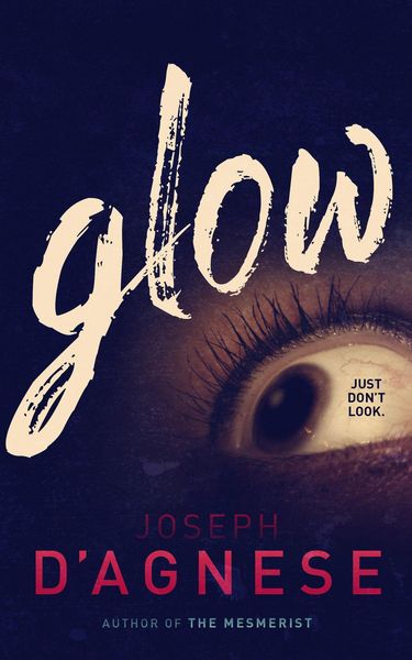Produktbild: Glow (Daggyland Dark Singles, #3)