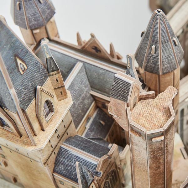 Produktbild: 4D Build - Harry Potter, Hogwarts Castle, 3D-Puzzle des magischen Harry Potter-Schlosses aus hochwertigem Karton, 209 Teile, ab 12 Jahren