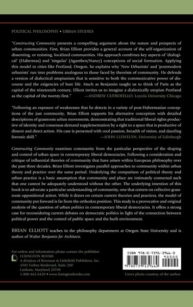 Produktbild: Constructing Community
