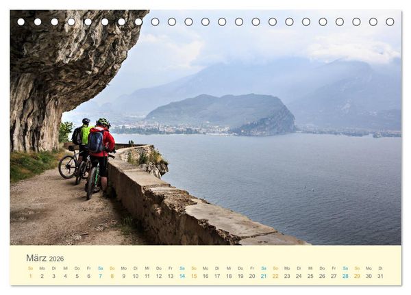 Produktbild: Wanderwege - zu Fu&szlig; in Europa (Tischkalender 2026 DIN A5 quer), CALVENDO Monatskalender