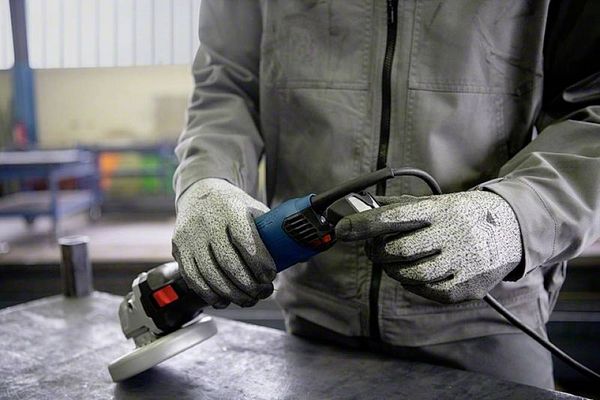 Produktbild: Bosch Professional GWS 17-125 0.601.7D0.200 Winkelschleifer 125mm 1700W