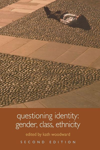 Produktbild: Questioning Identity