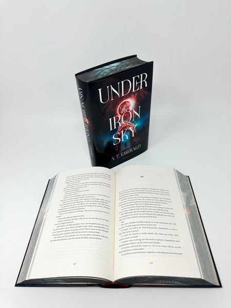 Produktbild: Under the Iron Sky