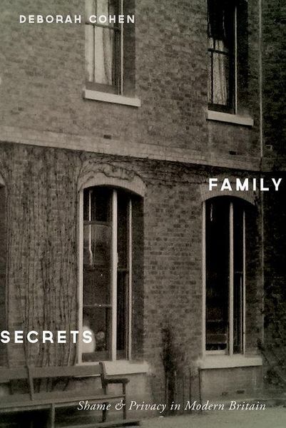 Produktbild: Family Secrets