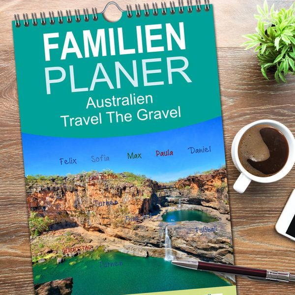 Produktbild: Familienplaner 2026 - Australien - Travel The Gravel mit 5 Spalten (Wandkalender, 21 x 45 cm) CALVENDO