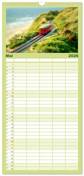 Produktbild: Familienplaner 2026 - Miniaturwelt Eisenbahn - Zug um Zug ins Abenteuer mit 5 Spalten (Wandkalender, 21 x 45 cm) CALVENDO