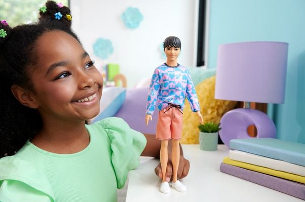Produktbild: Barbie Ken Fashionistas Puppen Sortiment