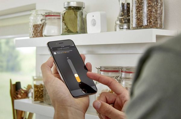 Produktbild: Philips Hue Bewegungsmelder 8719514342125 Hue Motion Sensor EU