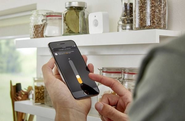 Produktbild: Philips Lighting Hue Bewegungsmelder 8719514342125 Hue Motion Sensor EU