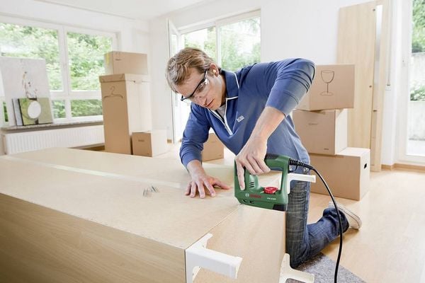 Produktbild: Bosch Home and Garden PTK 14 EDT 0603265500 Elektrotacker Klammerntyp Typ 53 Klammernl&auml;nge 6 - 14 mm