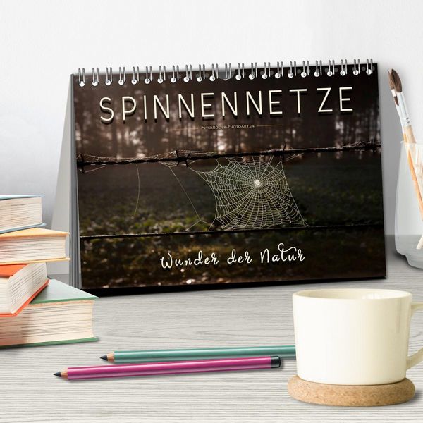Produktbild: Spinnennetze - Wunder der Natur (Tischkalender 2026 DIN A5 quer), CALVENDO Monatskalender