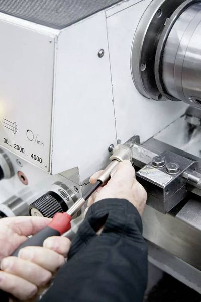 Produktbild: Wiha Winkelschrauber-Vorsatz 130mm 1/4\" (6.3 mm)
