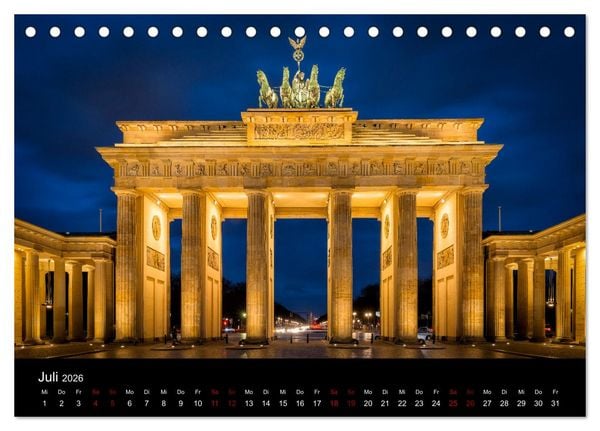 Produktbild: Eine Reise durch Berlin bei Nacht (Tischkalender 2026 DIN A5 quer), CALVENDO Monatskalender