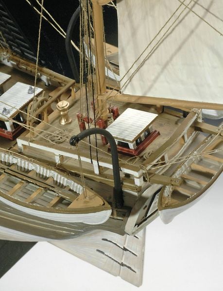 Produktbild: Revell 05458 Darwin's Historical Discovery Barque H.M.S. Beagle Schiffsmodell Bausatz 1:96