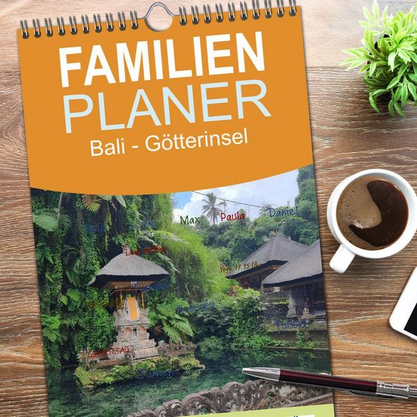 Produktbild: Familienplaner 2026 - Bali - G&ouml;tterinsel mit 5 Spalten (Wandkalender, 21 x 45 cm) CALVENDO