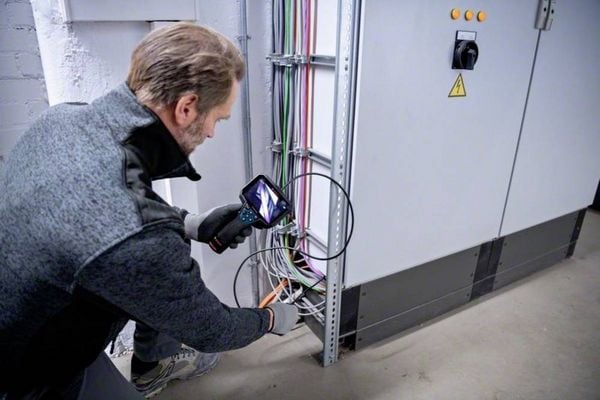 Produktbild: Bosch Professional 0601241401 Inspektions-Kamera Sonden-&Oslash;: 8.3mm Sonden-L&auml;nge: 1.5m
