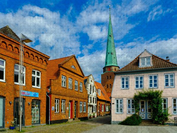 Produktbild: CALVENDO Puzzle Altstadtgasse mit Kirche St. Lorenz | 1000 Teile Lege-Gr&ouml;&szlig;e 64x48cm Foto-Puzzle f&uuml;r gl&uuml;ckliche Stunden