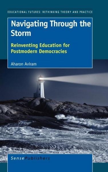 Produktbild: Navigating Through the Storm