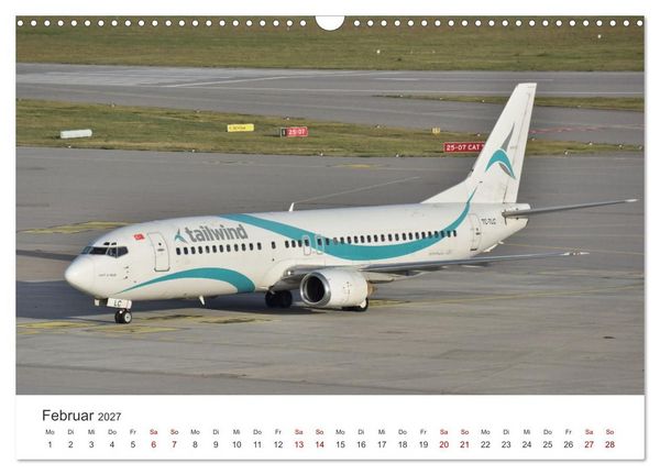 Produktbild: Flugzeugimpressionen auf dem Flughafen (Wandkalender 2027 DIN A3 quer), CALVENDO Monatskalender