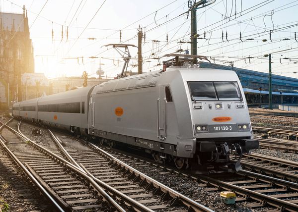Produktbild: M&auml;rklin 26931 H0 Metropolitan Express Train (MET) der DB AG