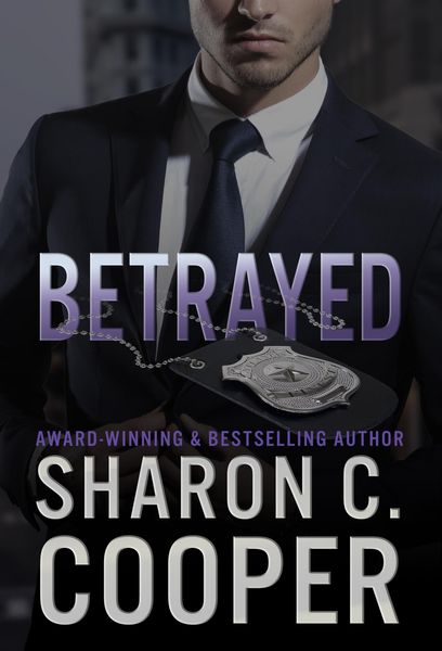 Produktbild: Betrayed (Atlanta's Finest Series, #4)