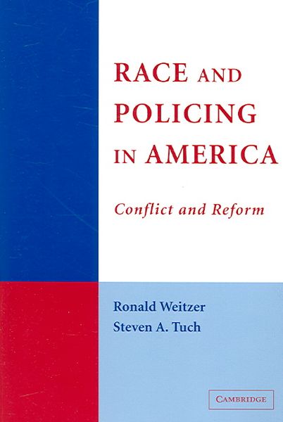 Produktbild: Race and Policing in America