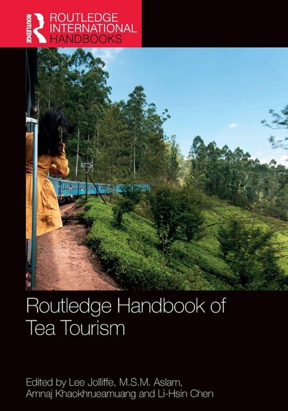 Produktbild: Routledge Handbook of Tea Tourism
