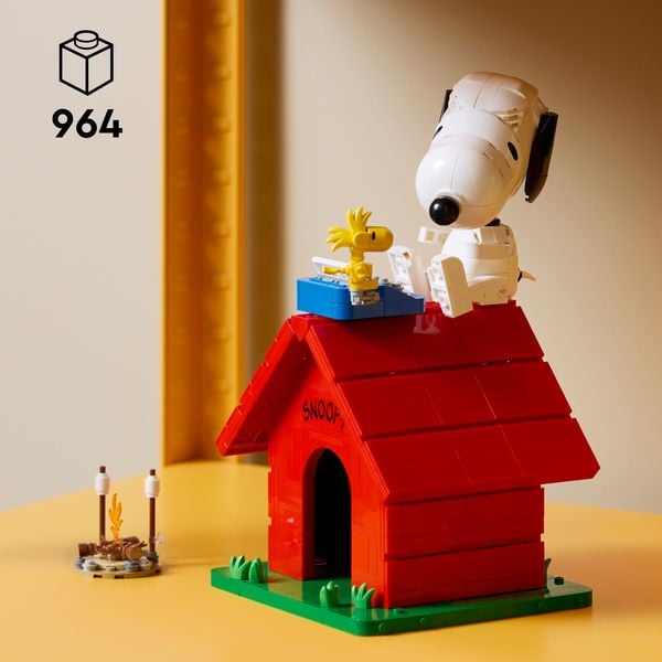Produktbild: LEGO Ideas 21368 Peanuts: Snoopys Hundeh&uuml;tte, Modellbau f&uuml;r Erwachsene