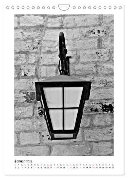 Produktbild: Stra&szlig;enlaternen Monochrom (Wandkalender 2026 DIN A4 hoch), CALVENDO Monatskalender