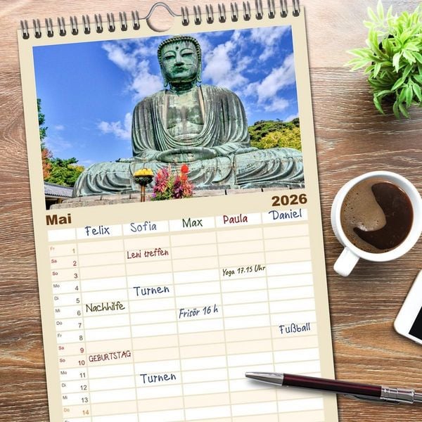 Produktbild: Familienplaner 2026 - Japan - Traditon und Moderne mit 5 Spalten (Wandkalender, 21 x 45 cm) CALVENDO