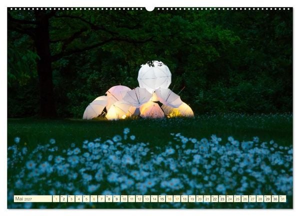 Produktbild: Schirme. Lichtinstallation Idee und Ausf&uuml;hrung des K&uuml;nstler Thomas Mogendorf (hochwertiger Premium Wandkalender 2027 DIN A2 quer), Kunstdruck in Hochglanz