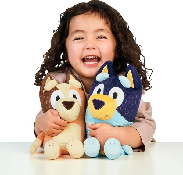Produktbild: Moose Toys 300169 - BLUEY Jumbo-Bluey-Pl&uuml;schfigur, 45 cm