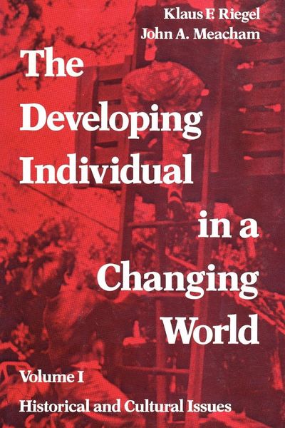 Produktbild: The Developing Individual in a Changing World