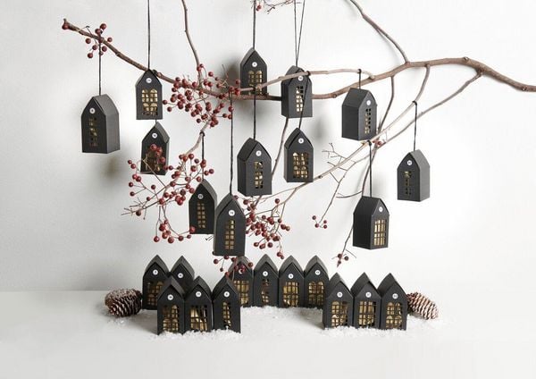 Produktbild: Adventskalender Papph&auml;user,24 Stk., 9x4,5x4,5cm, MIX