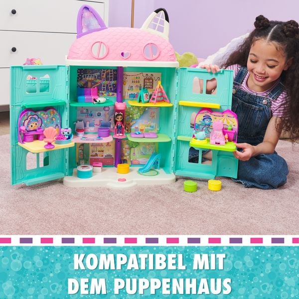 Produktbild: Gabby's Dollhouse Deluxe Room Spielset, Wellness Raum mit Meerk&auml;tzchen (engl. MerCat), M&ouml;belst&uuml;cken und thematischem Zubeh&ouml;r